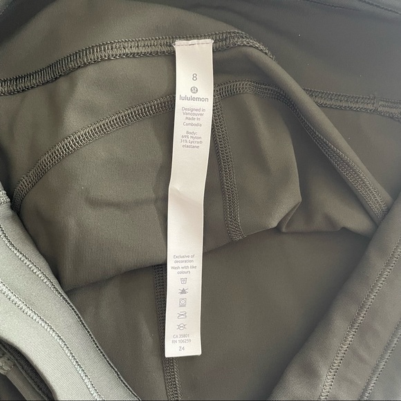 Lululemon Time to Sweat Leggings 28” in Dark Olive - Picture 3 of 9